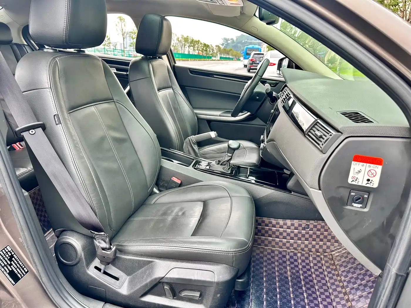 Qoros 3 2015 2014 Model Sedan 1.6T Automatic Premium