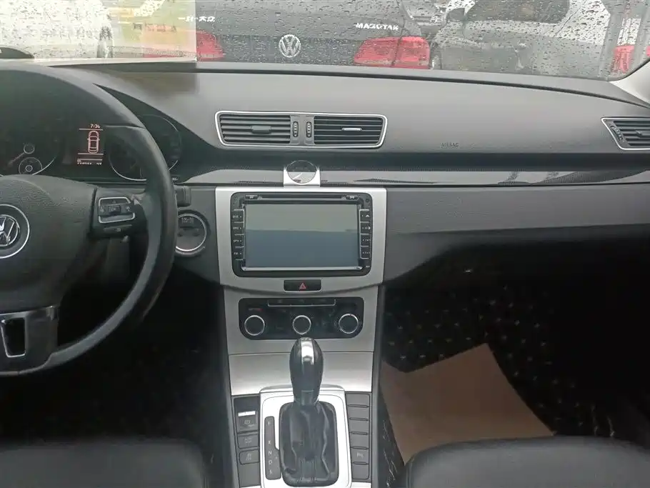 Volkswagen Magotan 2012 Facelift 1.8TSI Leading фото 13