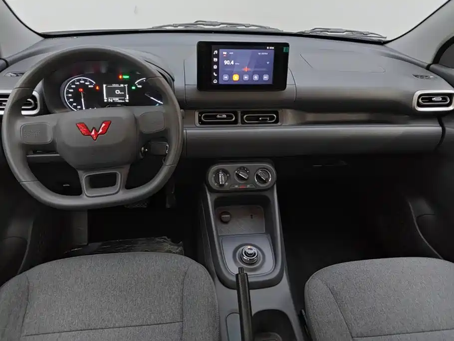 Wuling Motors Wuling Hongguang New Energy 2025 2025 Extended-Range Hybrid 50KM Comfort Version