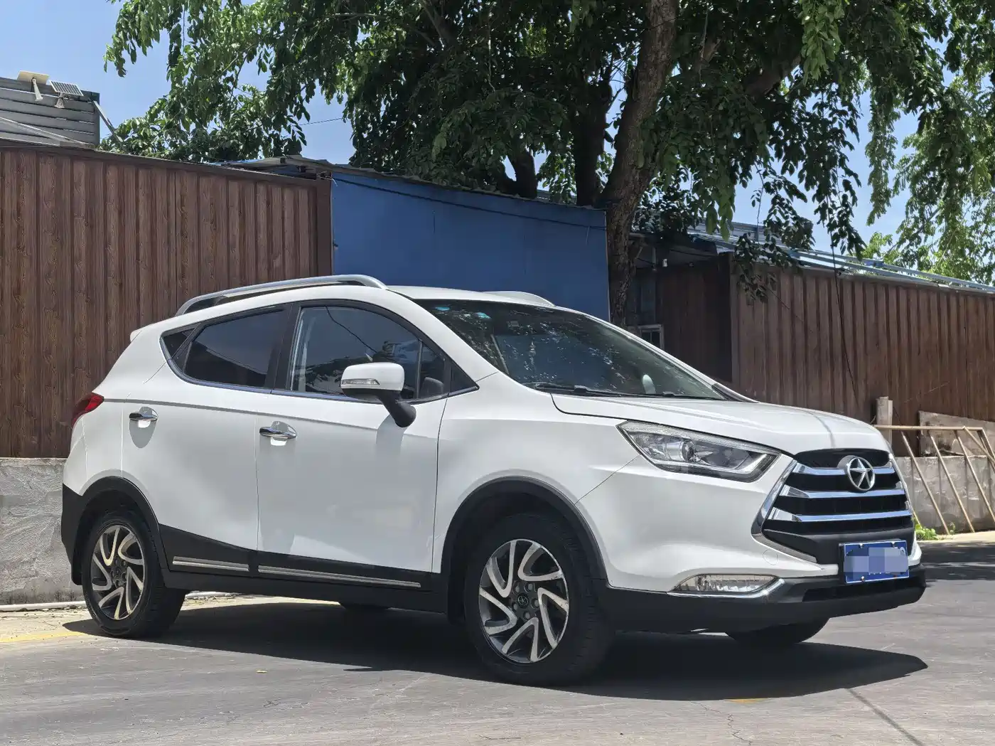 JAC Motors Refine S3 2016 2016 1.5L CVT Luxury Smart