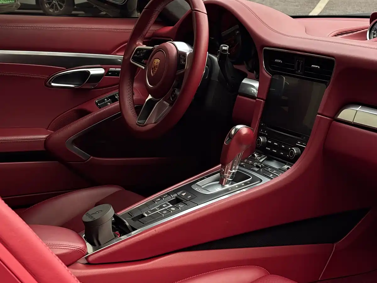 Porsche 911 2016 Carrera 4 3.0T фото 10