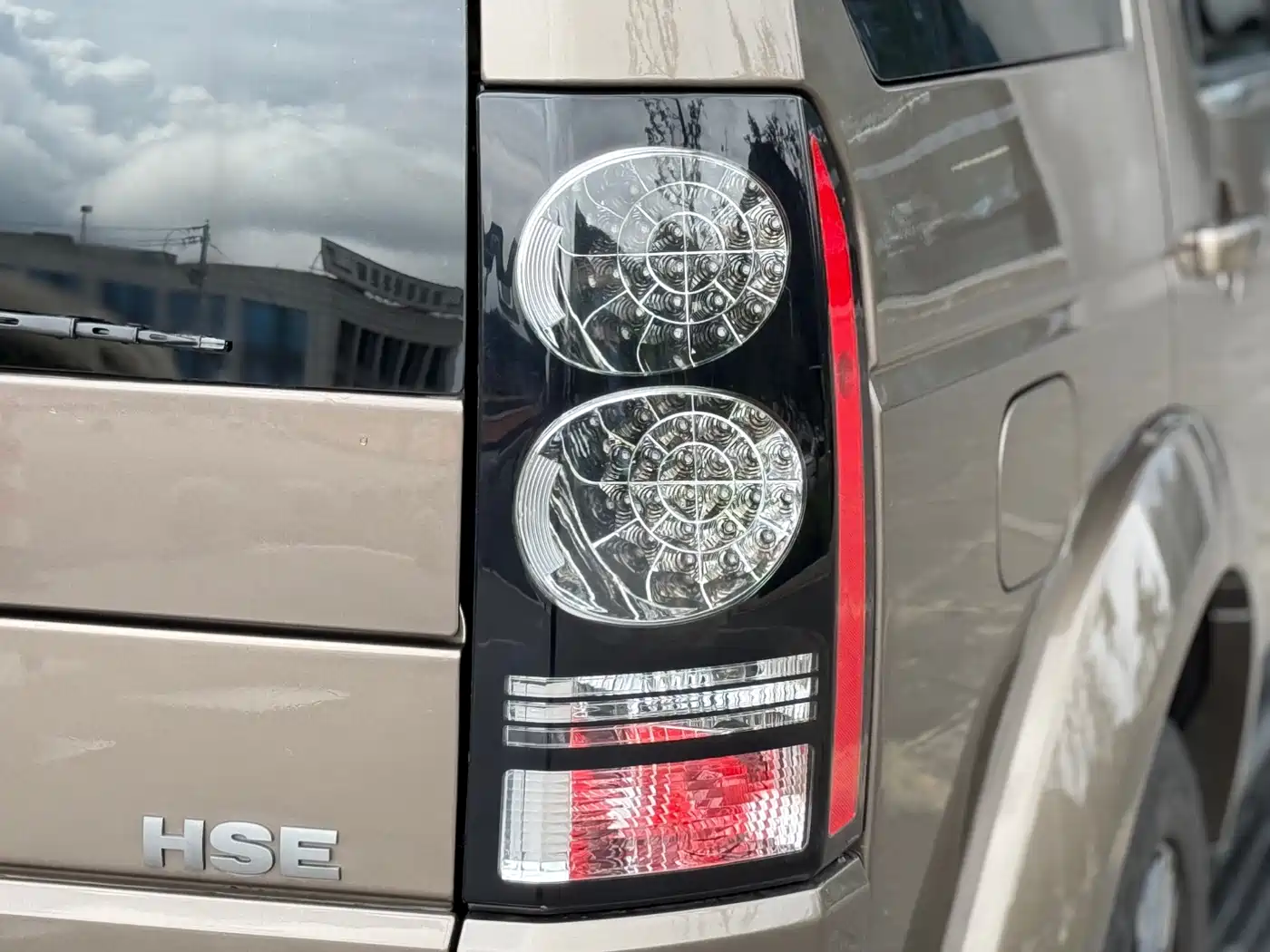 Фото 21 - Land Rover Discovery