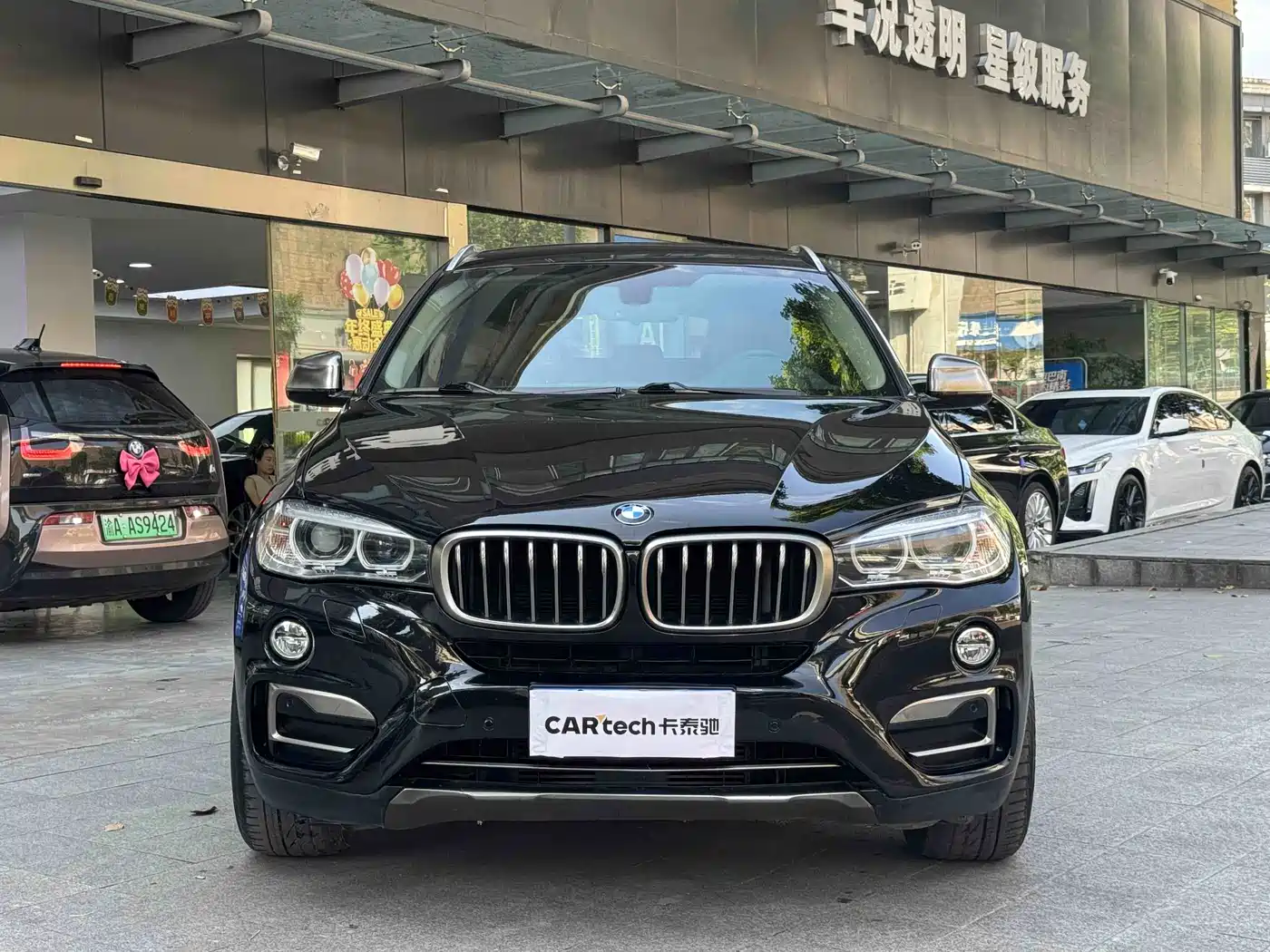BMW X6 2015 xDrive35i Luxury Model фото 16