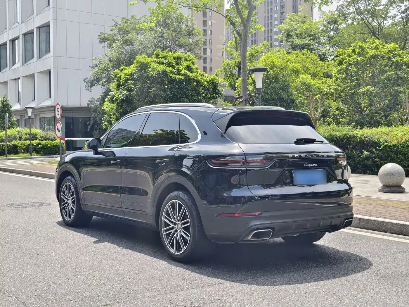 Porsche Cayenne 2019 Cayenne 3.0T фото 4