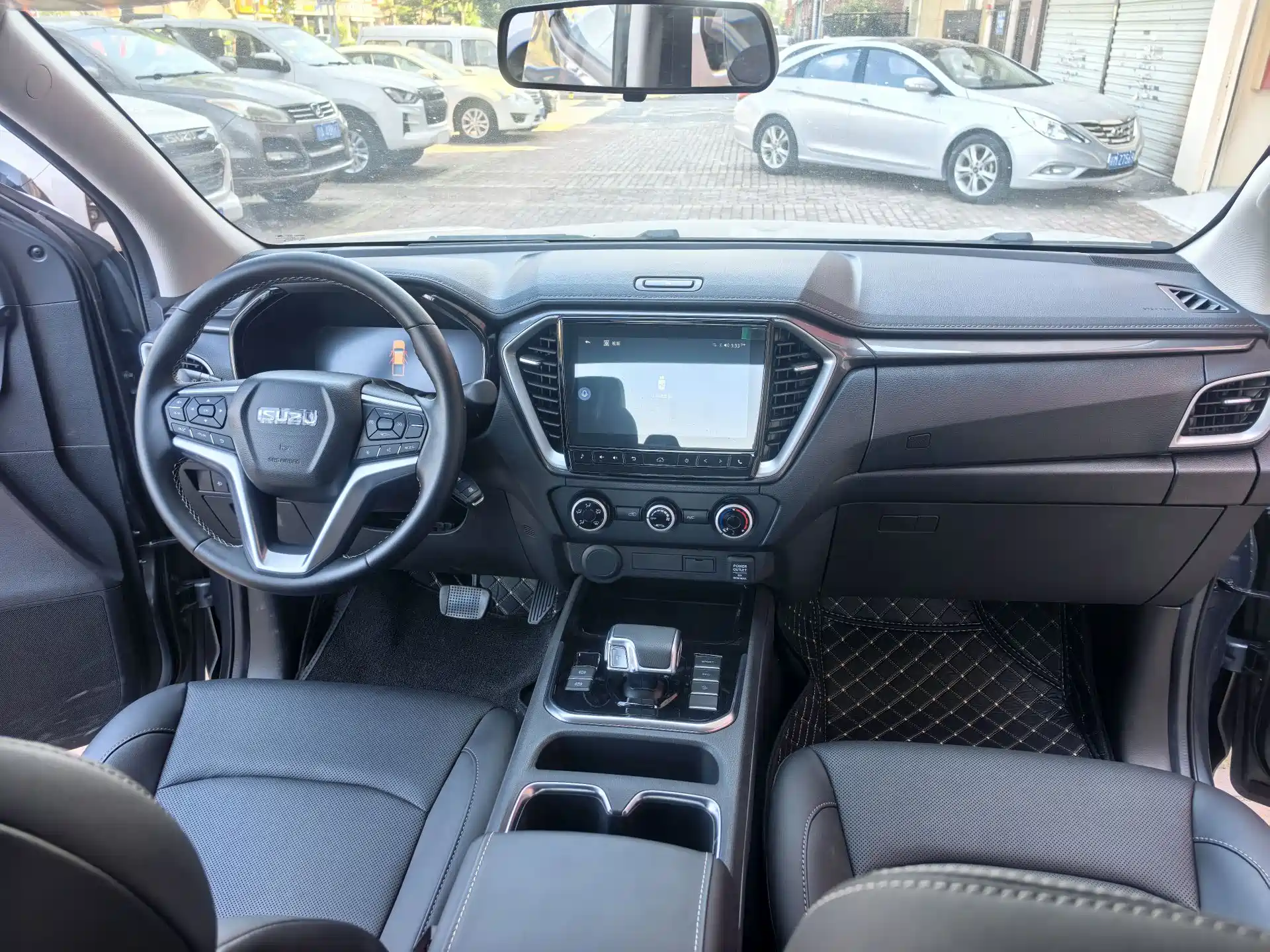 Фото 12 - Isuzu Lingtuo