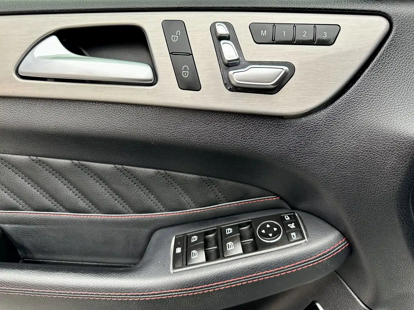 Mercedes-Benz GLE Coupe 2015 GLE 450 AMG 4MATIC Coupe SUV фото 19