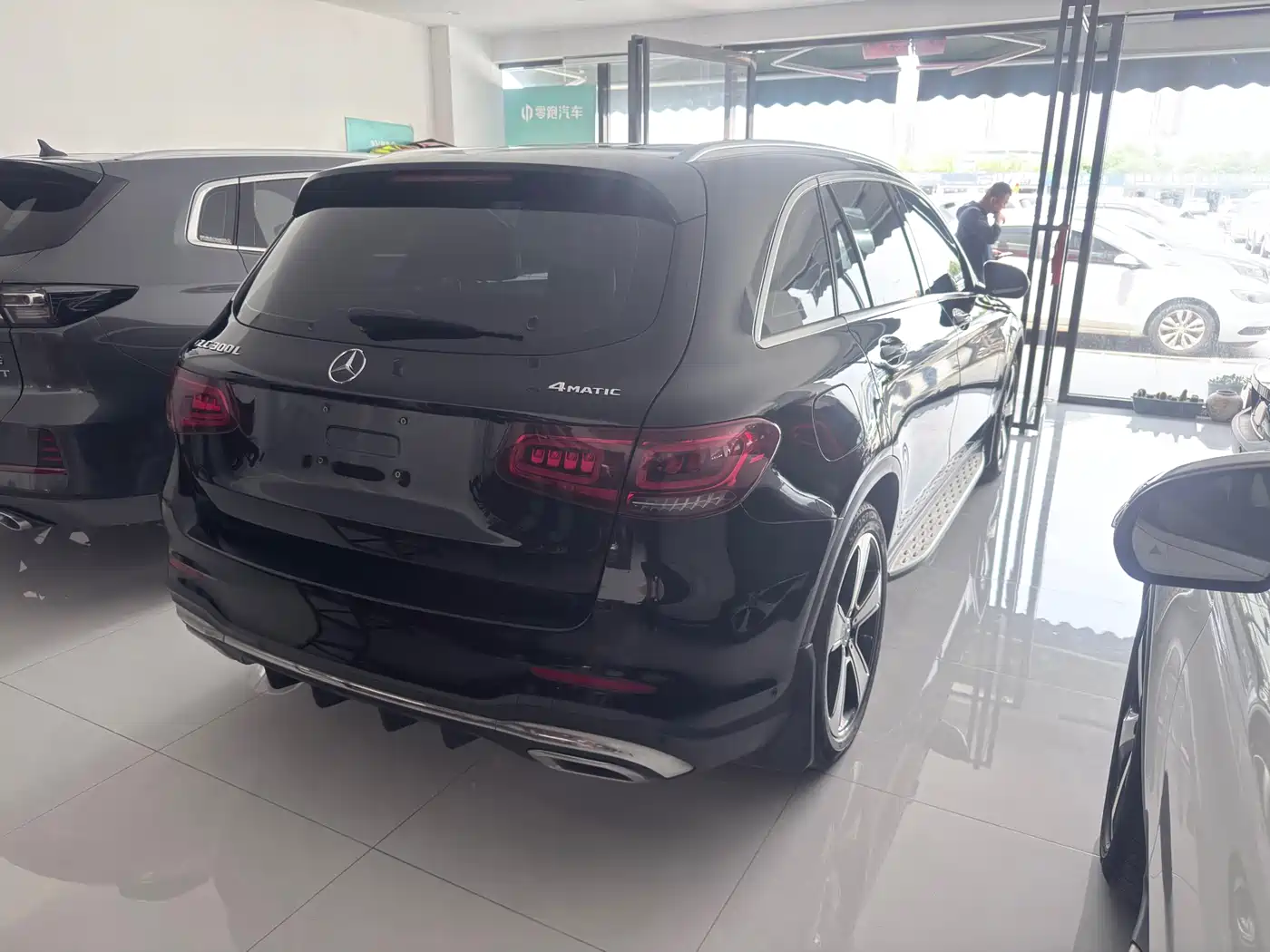 Mercedes-Benz GLC 2022 GLC 300 L 4MATIC Dynamic Collector's Edition фото 16