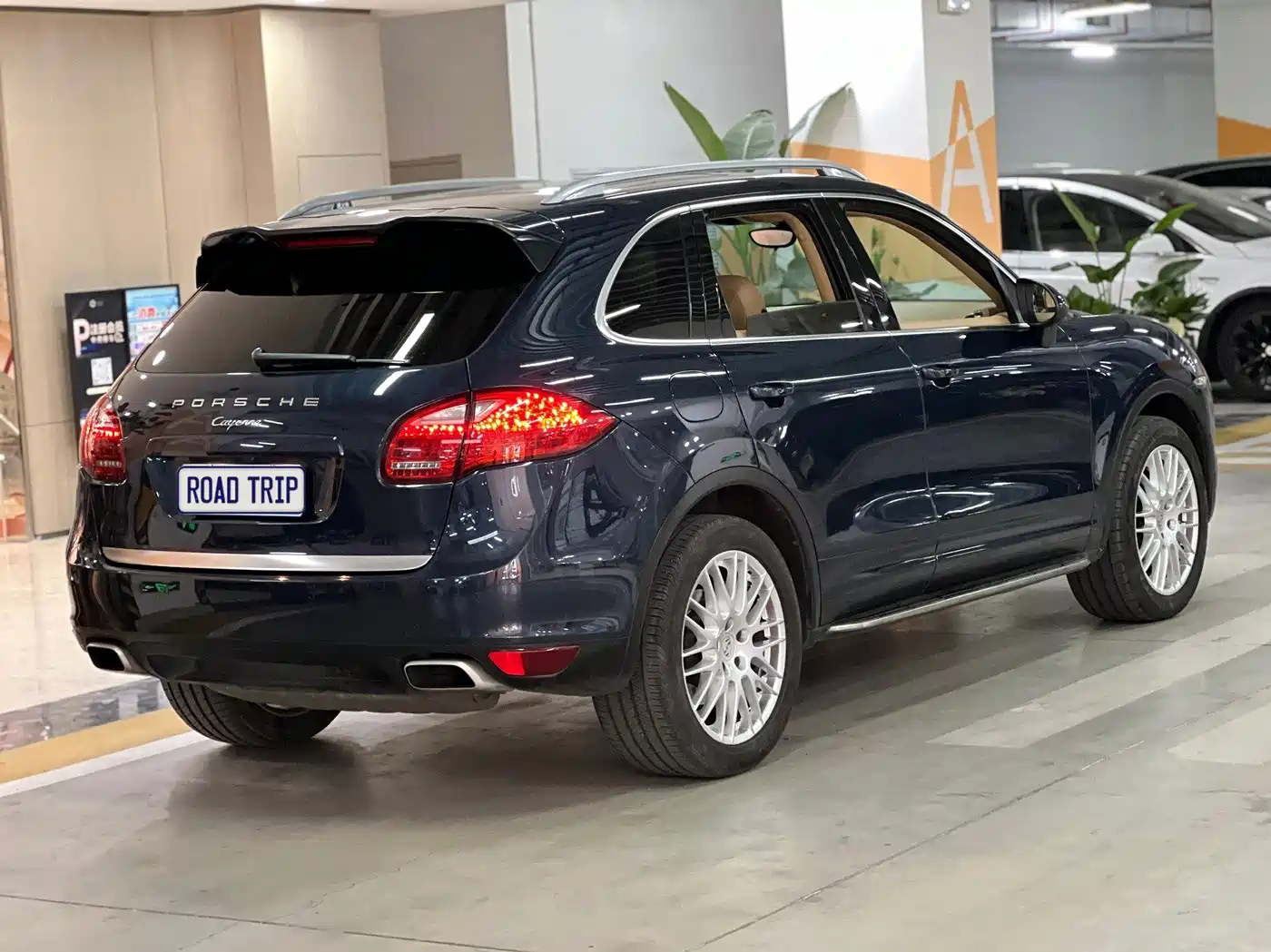 Porsche Cayenne 2011 Cayenne 3.0T фото 4