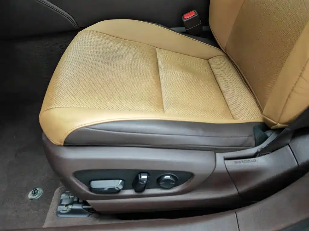 Lexus ES 2020 200 Excellence фото 20