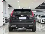 Photo 5 - Cadillac XT4