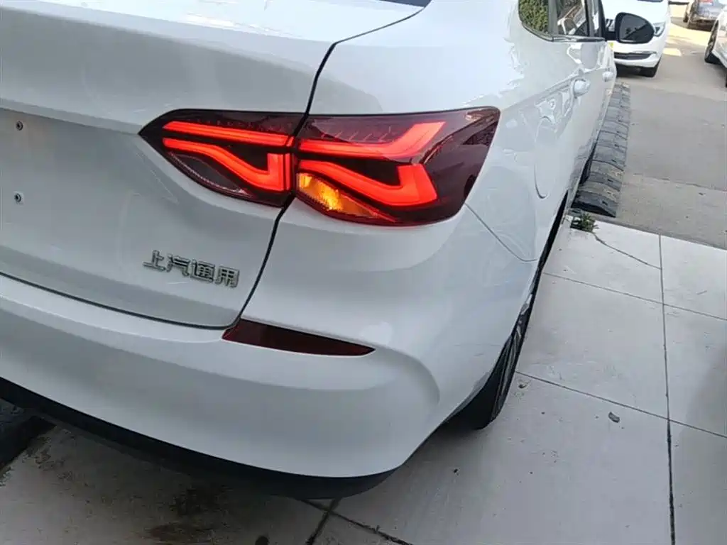 Chevrolet Monza 2022 320 Automatic Enjoyment Sunroof Edition фото 8