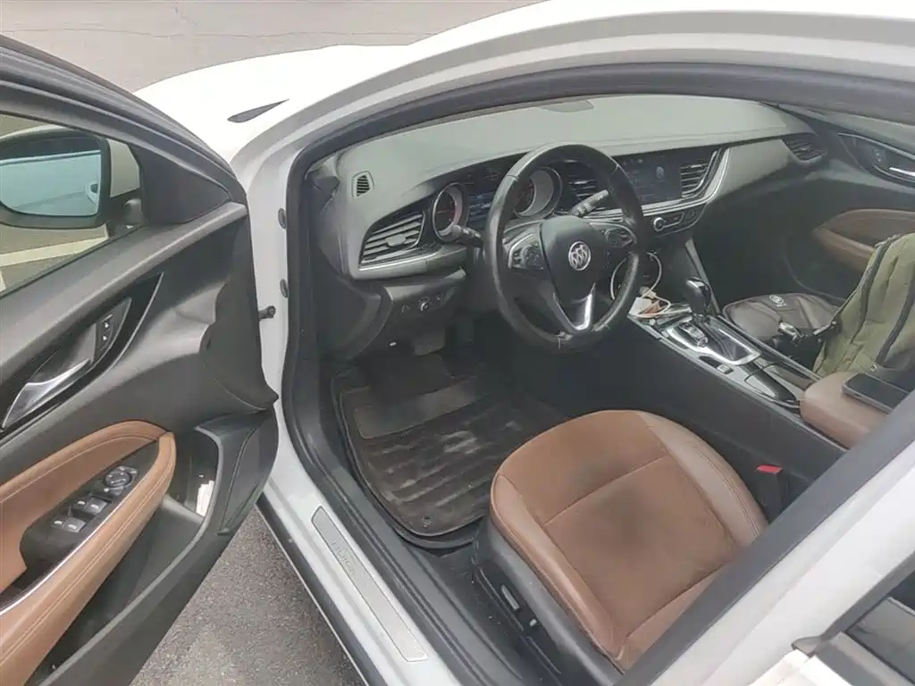 Buick Regal 2019 20T Elite China VI фото 23