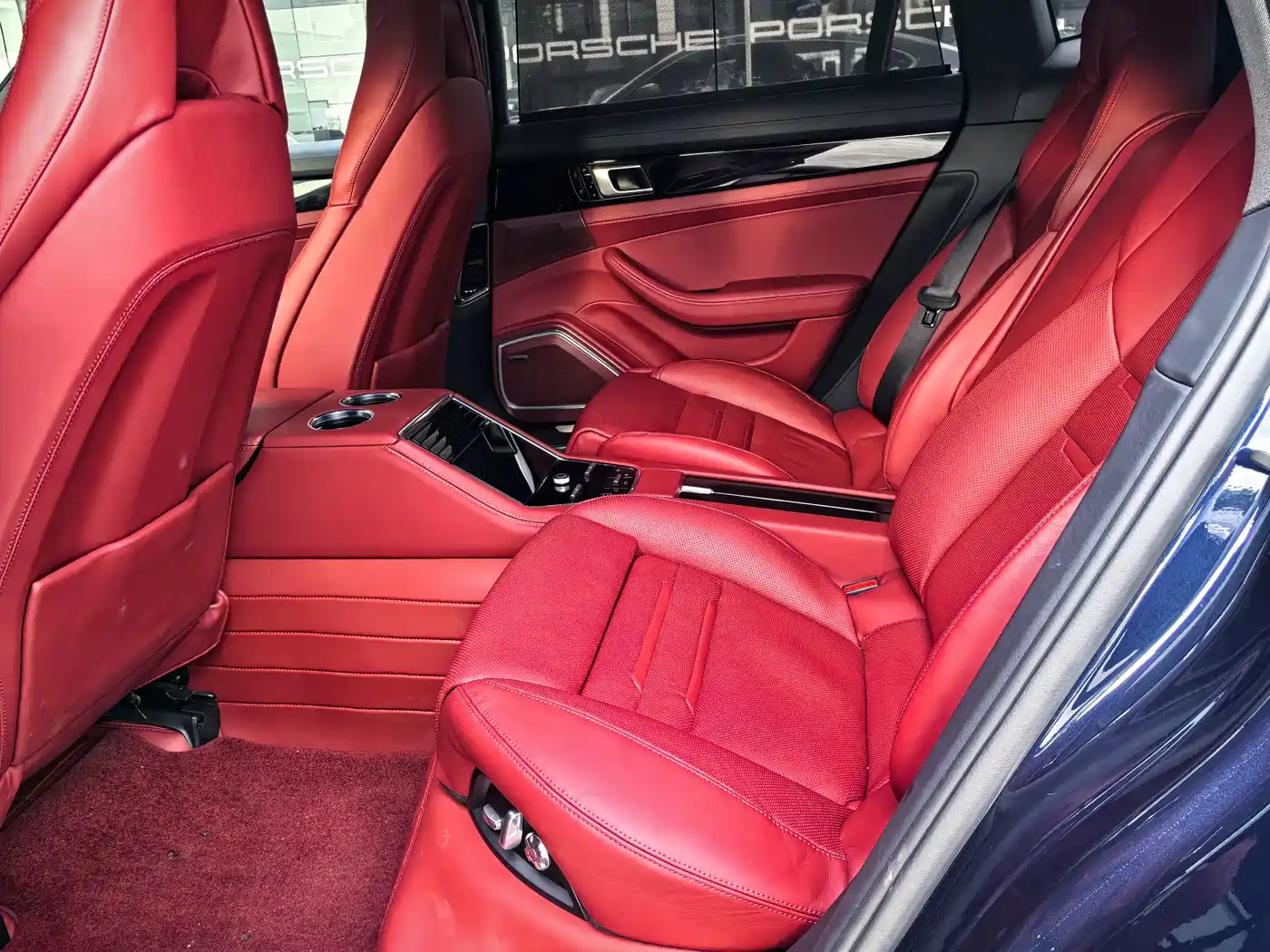 Porsche Panamera 2021 Panamera 4 Executive Long Wheelbase 2.9T фото 12