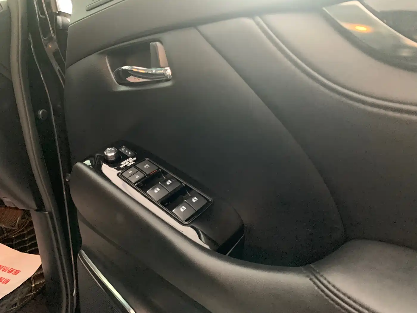 Toyota Alphard 2019 Hybrid 2.5L Premium Edition фото 6