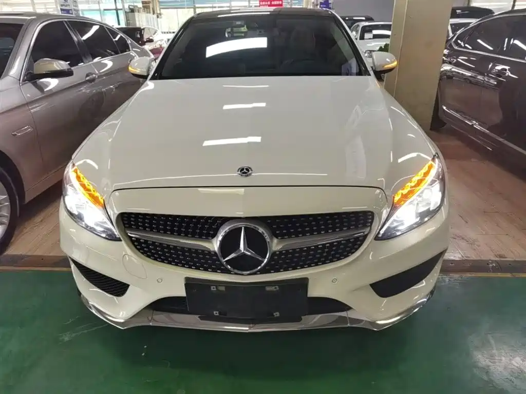 Mercedes-Benz C-Class 2018 C 200 L 4MATIC Sport Edition фото 3
