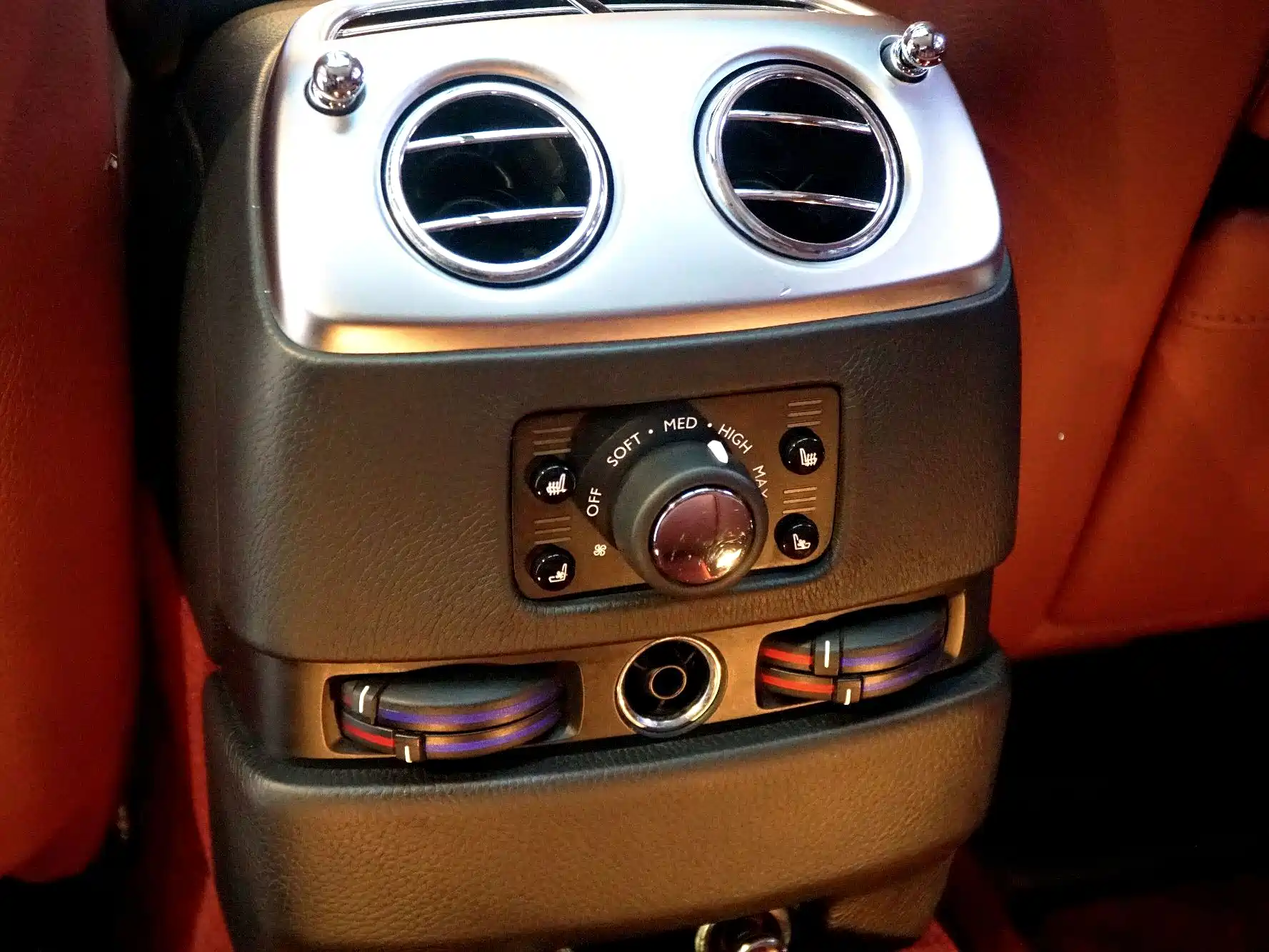 Фото 15 - Rolls-Royce Ghost
