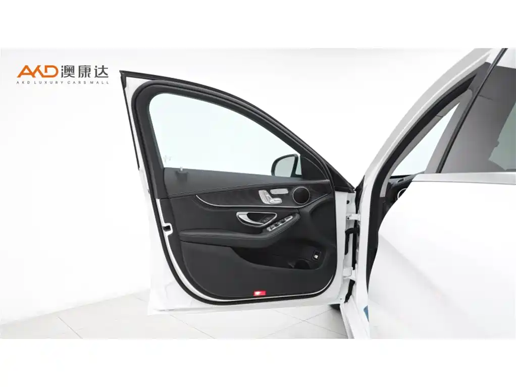 Mercedes-Benz C-Class 2020 Facelift C 260 L Sport фото 10