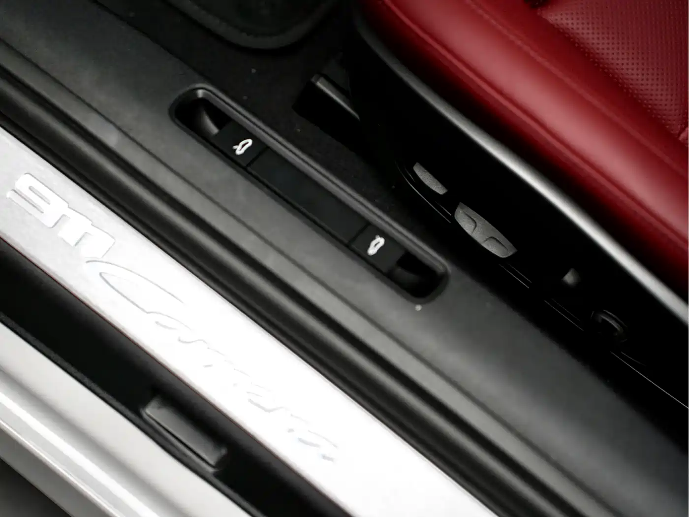 Porsche 911 2023 Carrera 3.0T фото 15