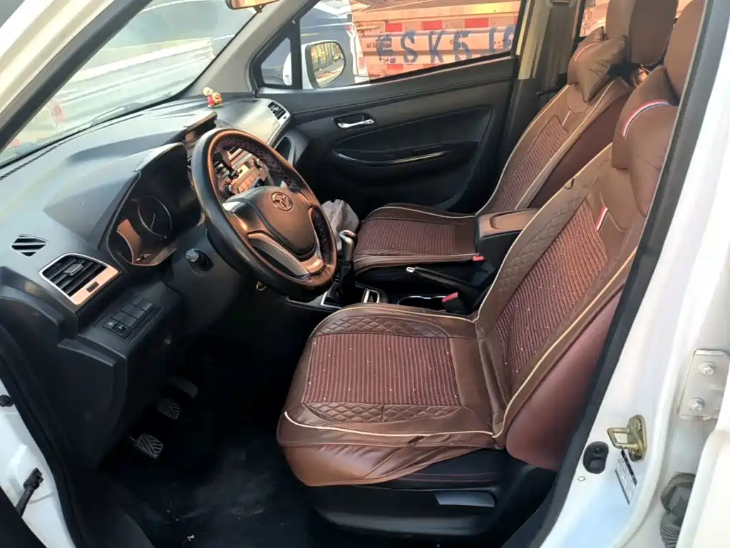 Weichai Yingzhi Enranger 727 2018 2017 1.5L Standard