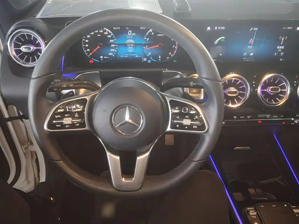 Mercedes-Benz GLB 2021 GLB 200 Dynamic фото 11