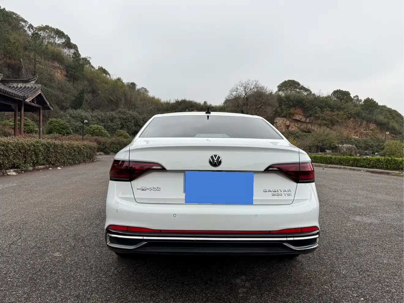 Volkswagen Sagitar 2023 300TSI DSG Surpassing Edition фото 4
