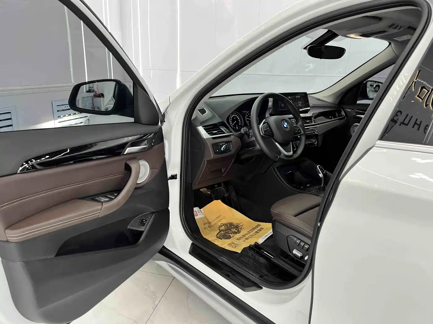 BMW X1 2022 sDrive20Li Fashion фото 7