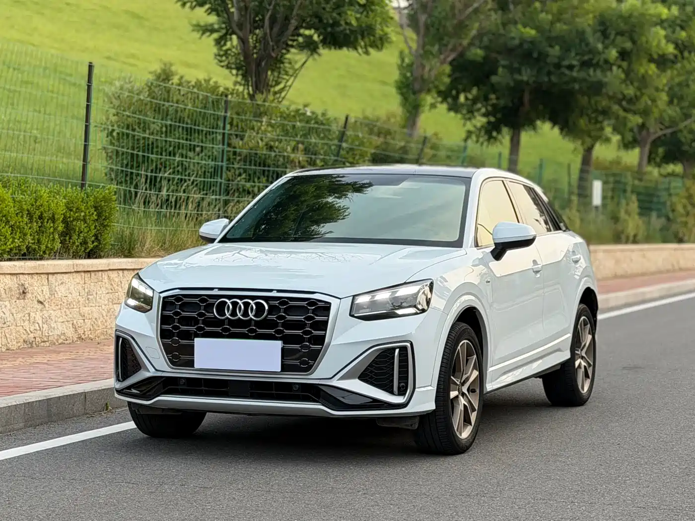Audi Q2L 2022 35 TFSI Fashion Dynamic