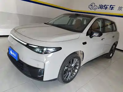 Leapmotor C10