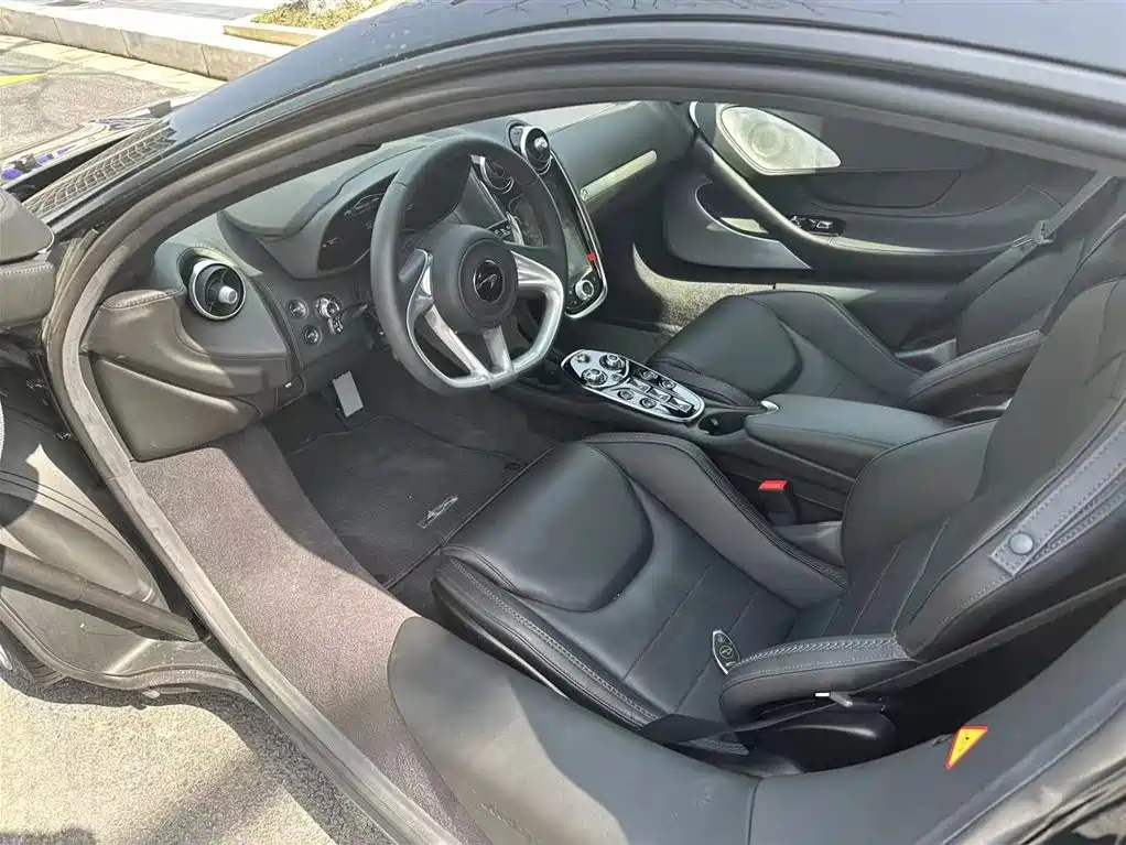 McLaren GT 2023 2022 4.0T Standard
