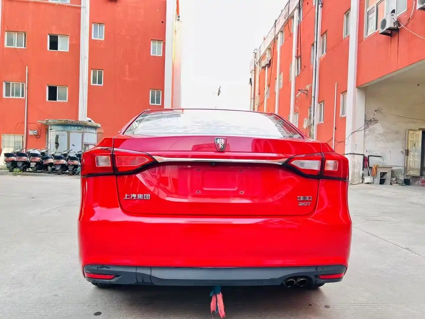Фото 5 - Roewe 360