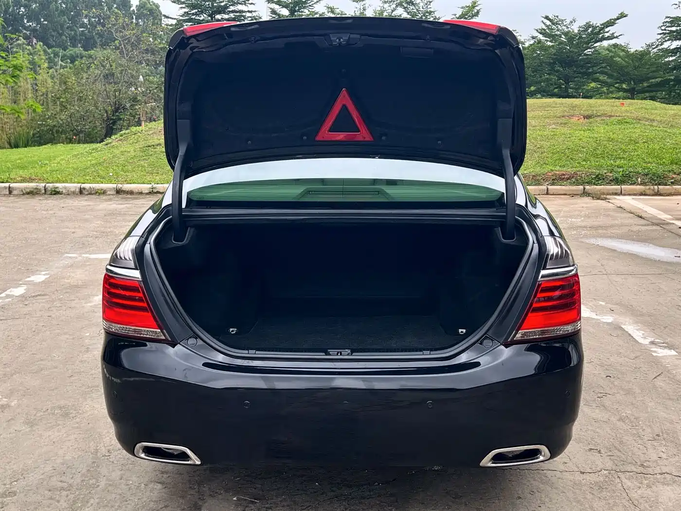 Toyota Crown 2012 2.5L Royal Navigation Edition фото 21