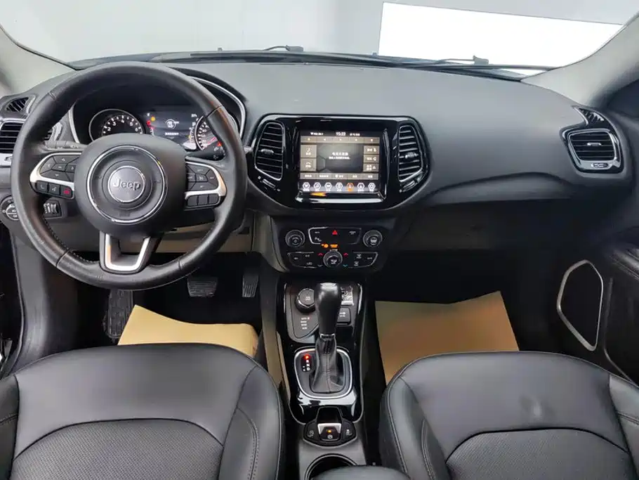 Jeep Compass 2020 2019 220T Automatic Family AWD