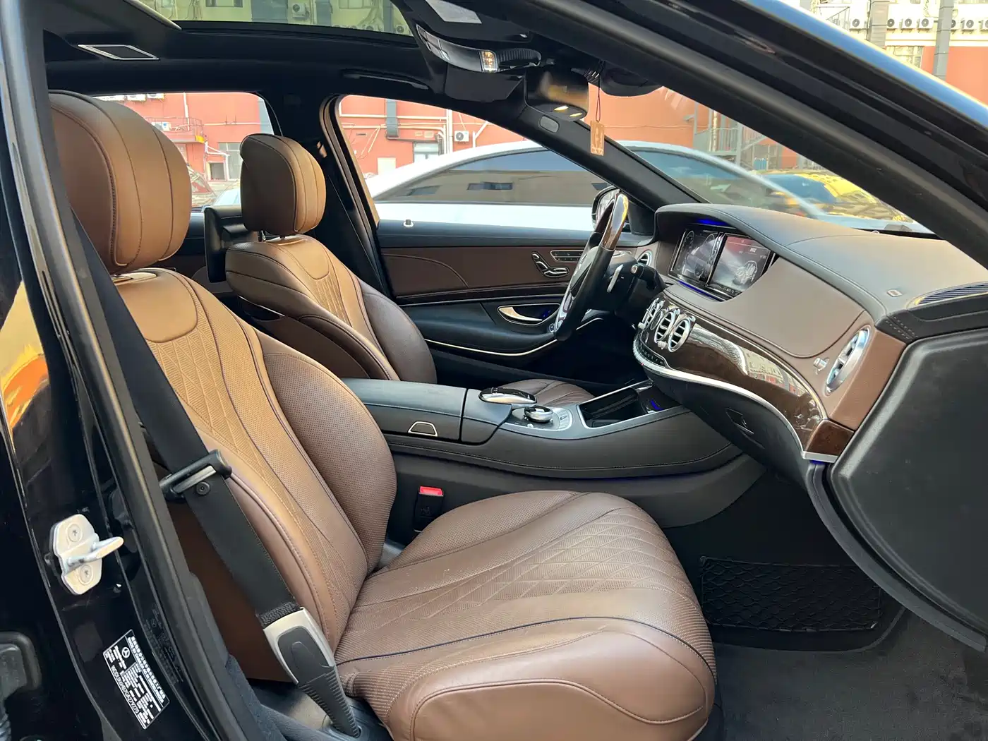 Mercedes-Benz Maybach S-Class 2016 S 400 4MATIC фото 12