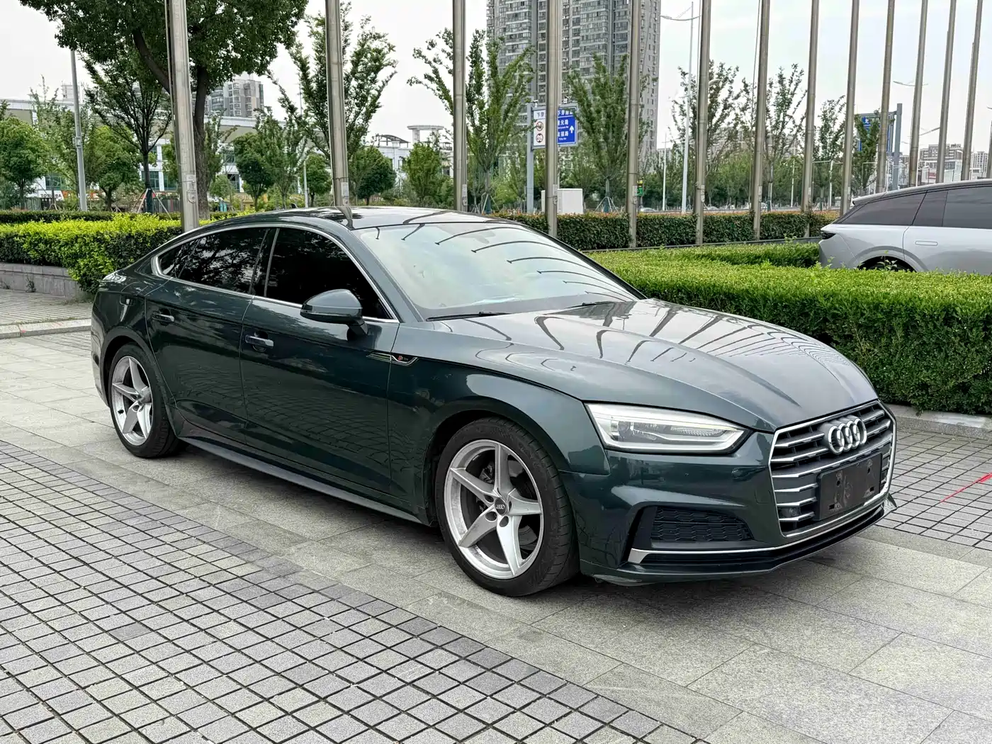 Audi A5 (Import) 2017 Sportback 40 TFSI Fashion фото 3