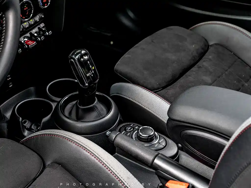 MINI JCW