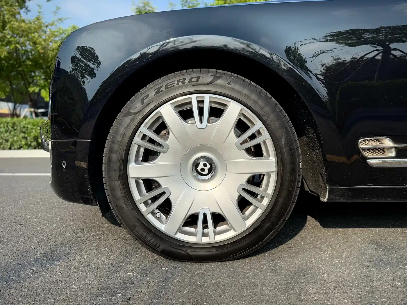 Bentley Mulsanne 2012 6.8T EIC Special Custom Edition фото 20