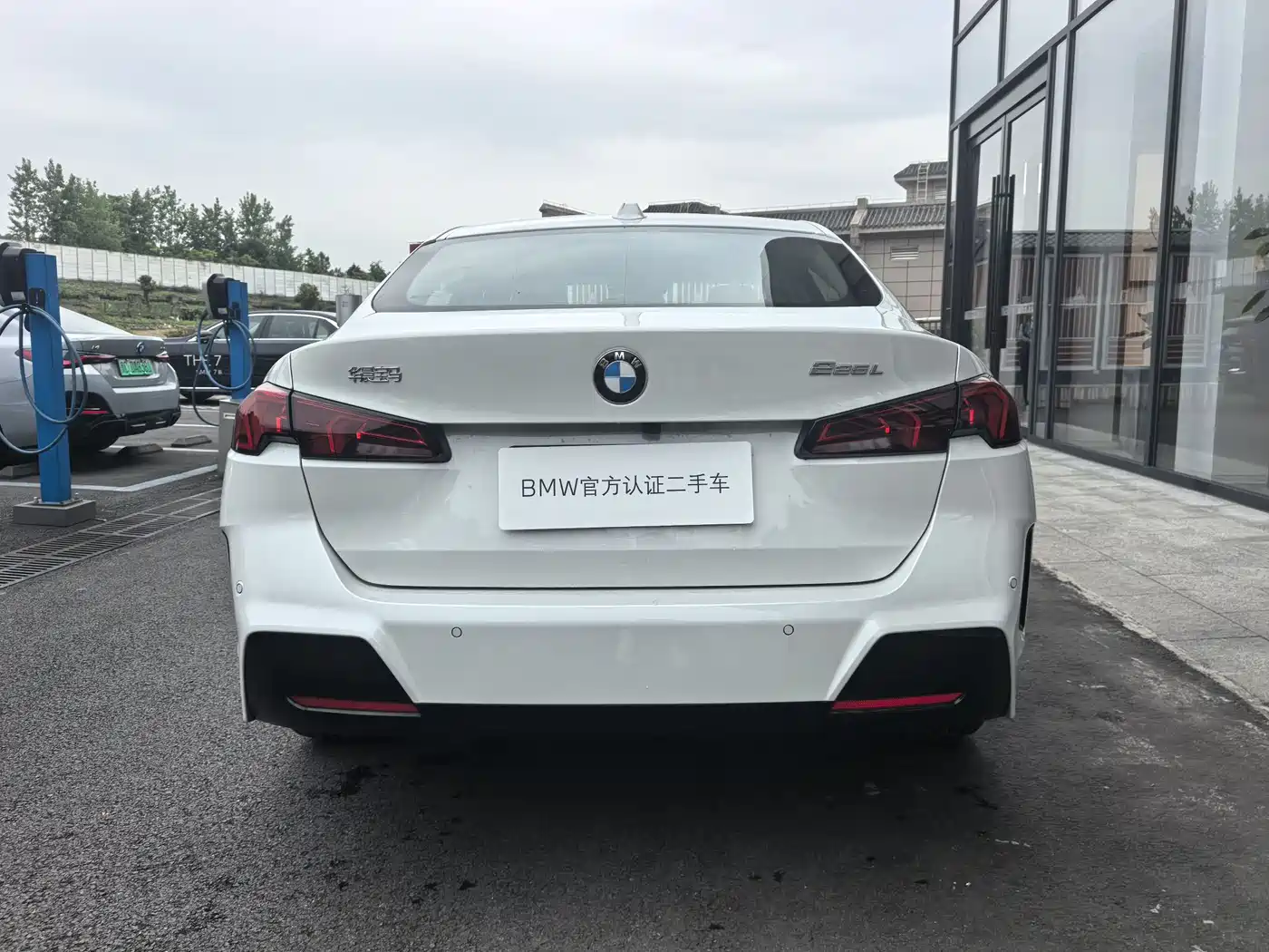 BMW 2 Series 2025 225L M Sport Package фото 5