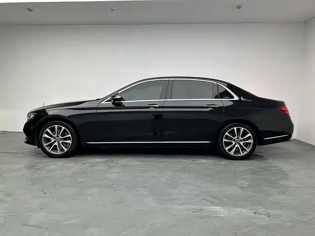Mercedes-Benz E-Class 2019 E 260 L фото 10
