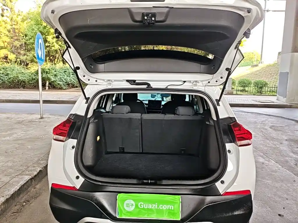 Chevrolet Trax 2020 2019 Redline 335T CVT Trend Edition (China VI)