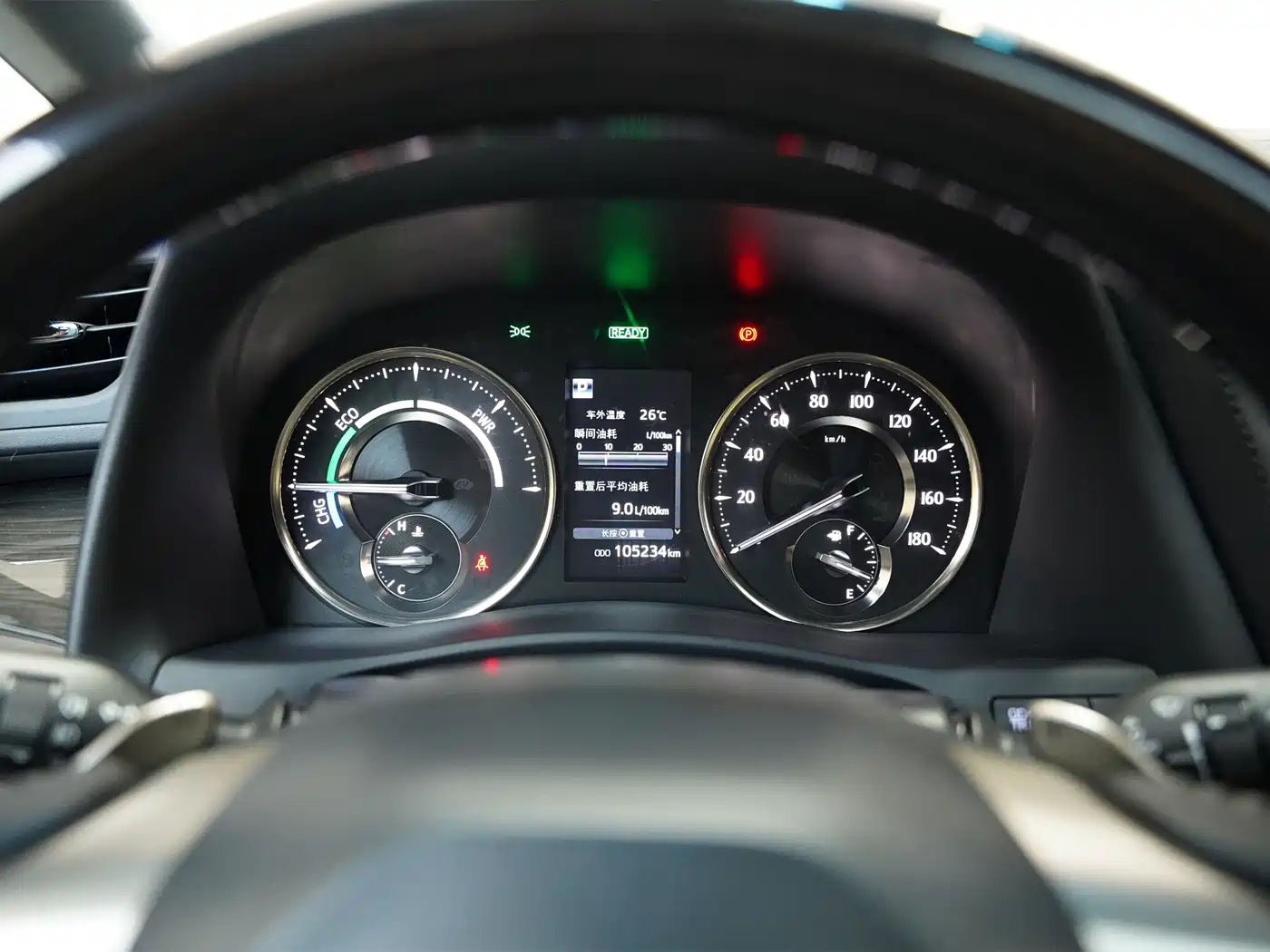 Lexus LM 2020 300h 4-Seat Imperial Edition фото 11
