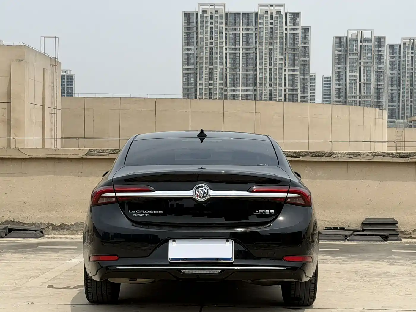 BUICK LACROSSE
