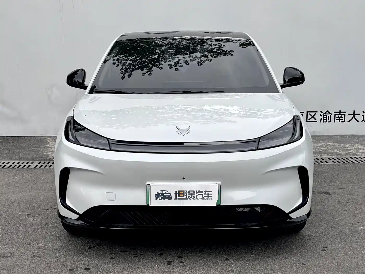 ARCFOX T1 2025 2025 425 Mid-range Version
