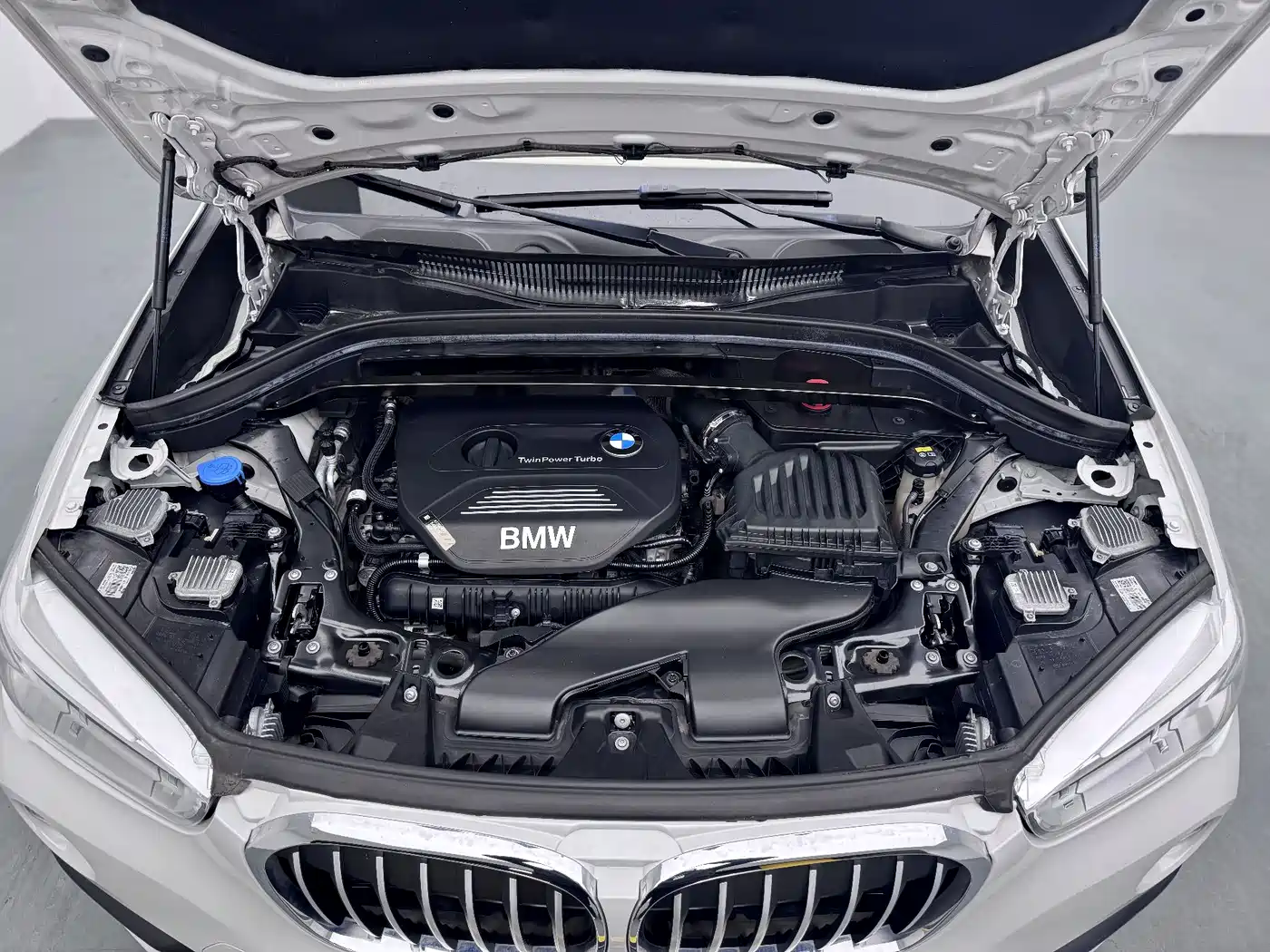 BMW X1 2018 sDrive20Li Leading Model фото 16
