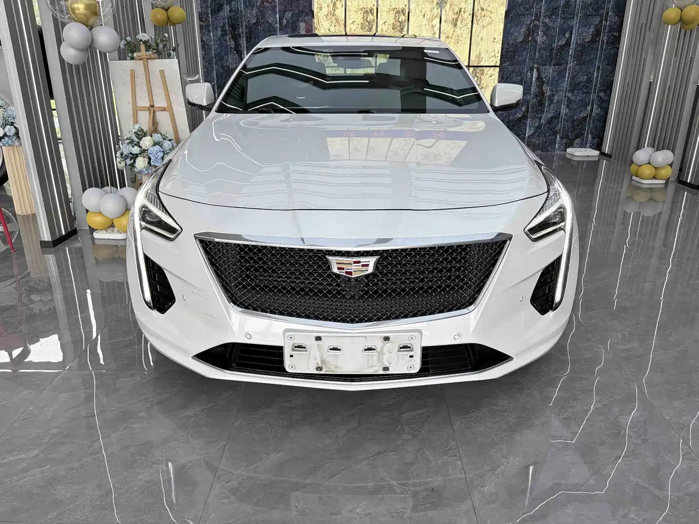 Фото 2 - Cadillac CT6