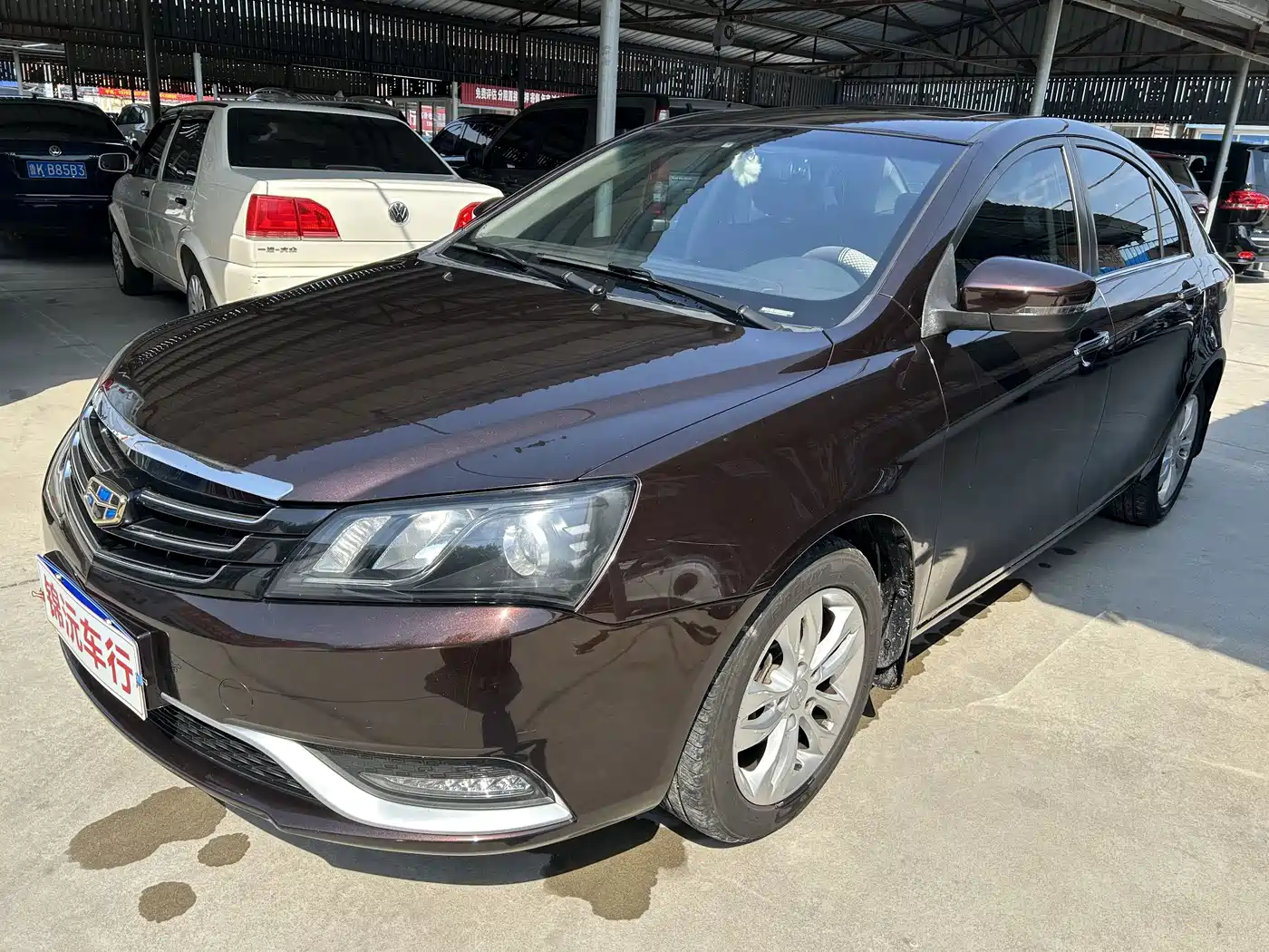 Фото 1 - Geely Emgrand