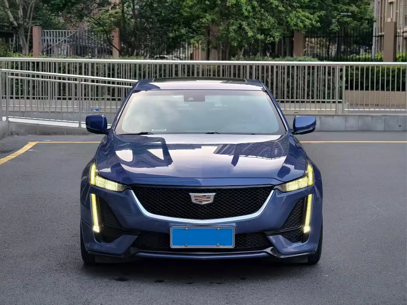 Cadillac CT5 2020 Facelift 28T Leading Sport Edition фото 2