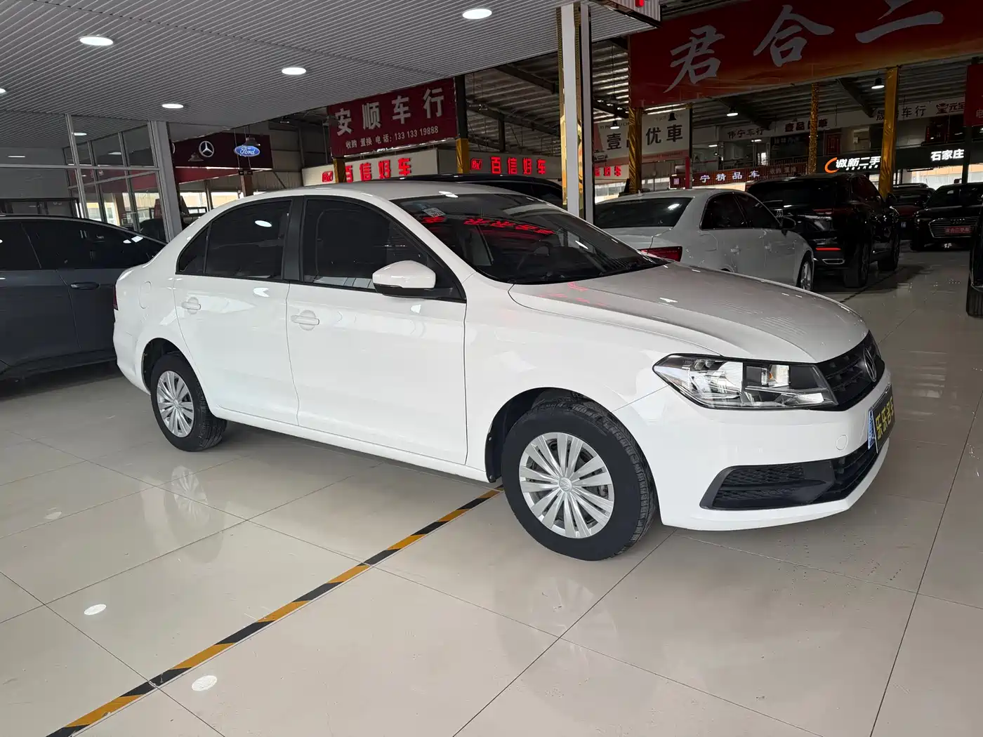 Volkswagen Santana 2016 1.6L Automatic Trend Edition фото 2