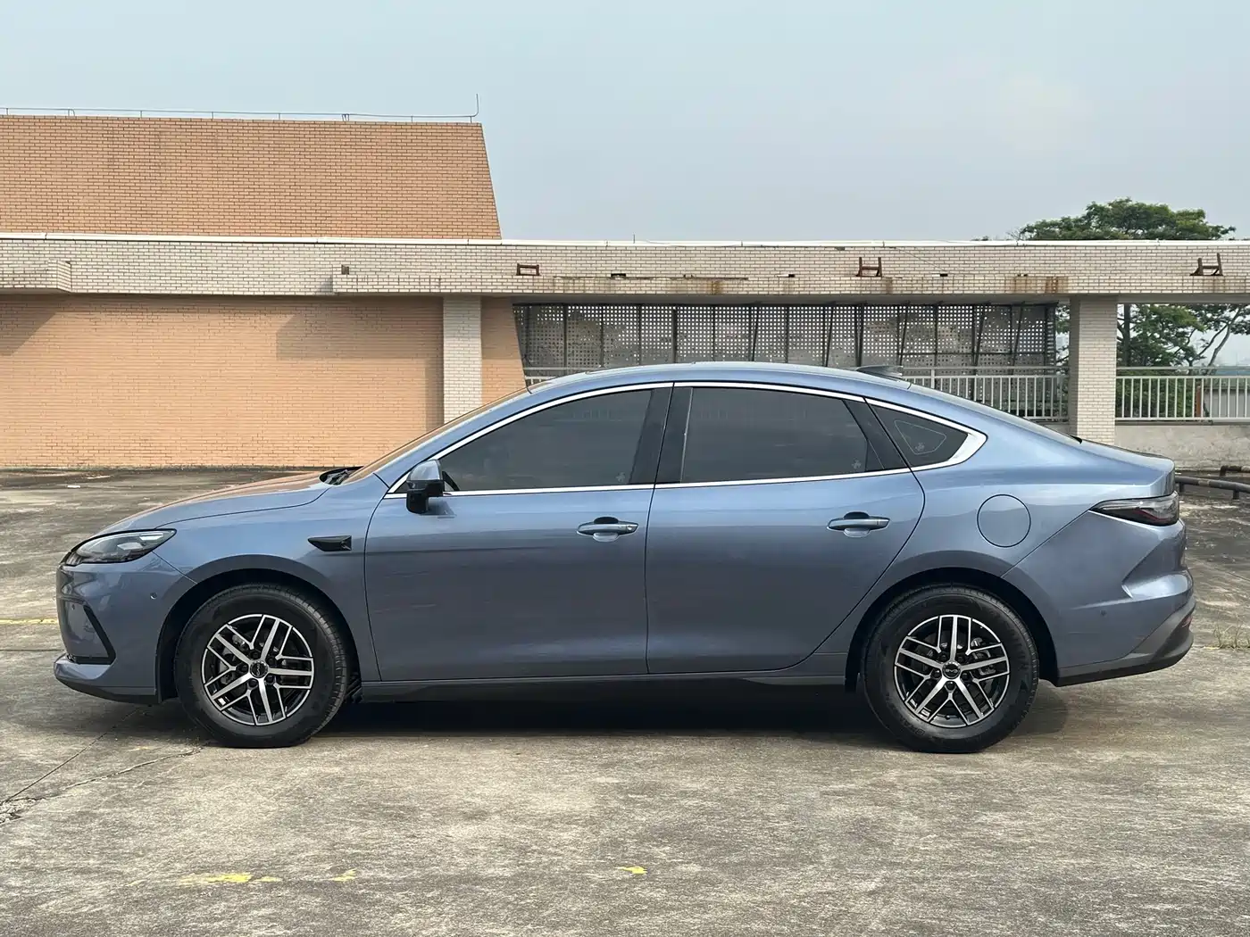 BYD Hai Bao 05 DM-i 2025 DM-i Smart Driving Edition 120KM Flagship фото 8