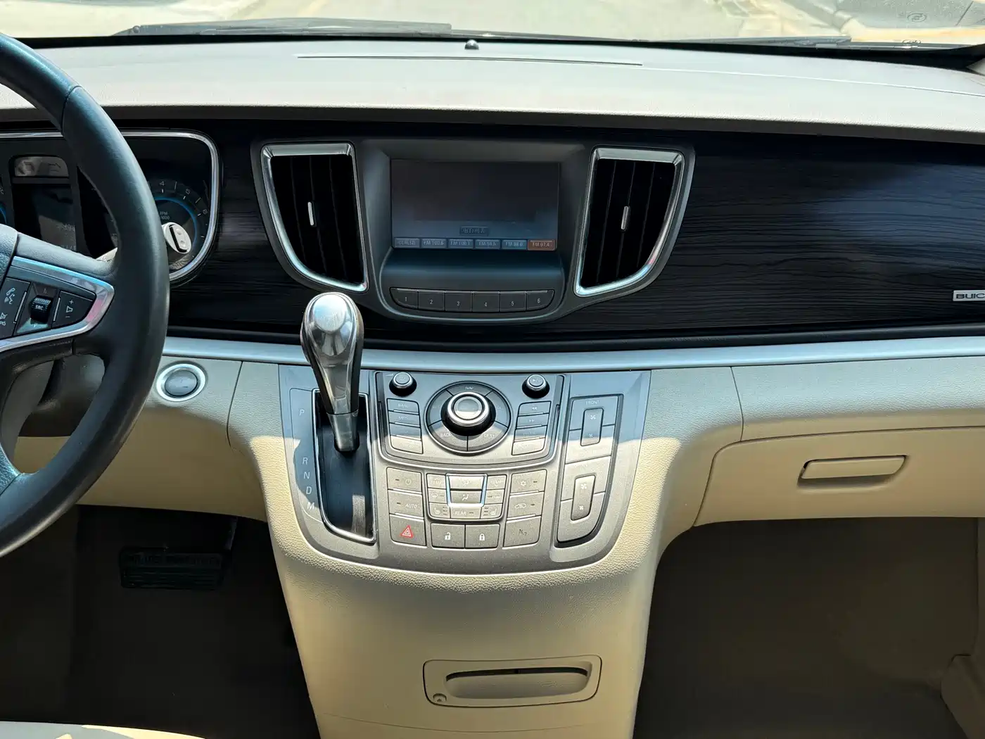 Buick GL8 2013 3.0L GT Luxury Business Elegance Edition фото 13