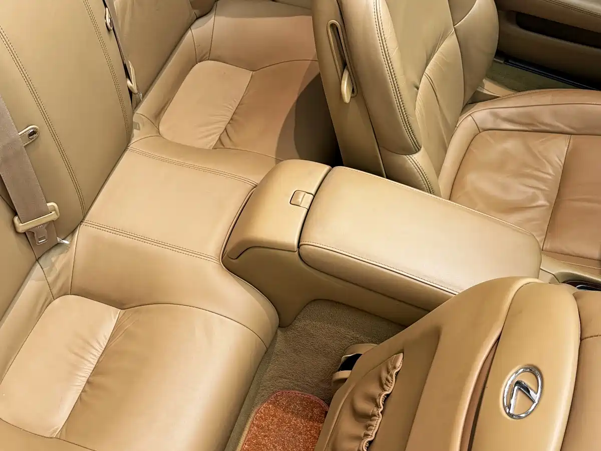 Lexus SC 2009 Model 430 фото 23